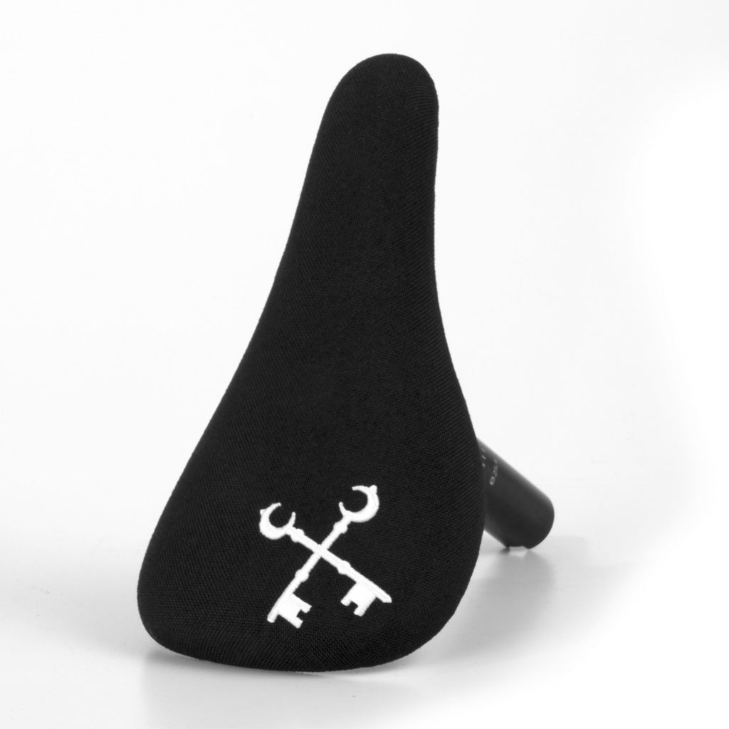 Cryptic Emblem Mid Pivotal BMX Seat - Black / White